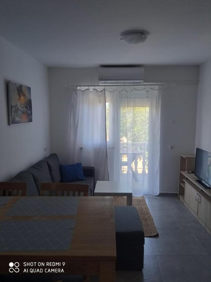 Apartments Max Vir Phòng bức ảnh