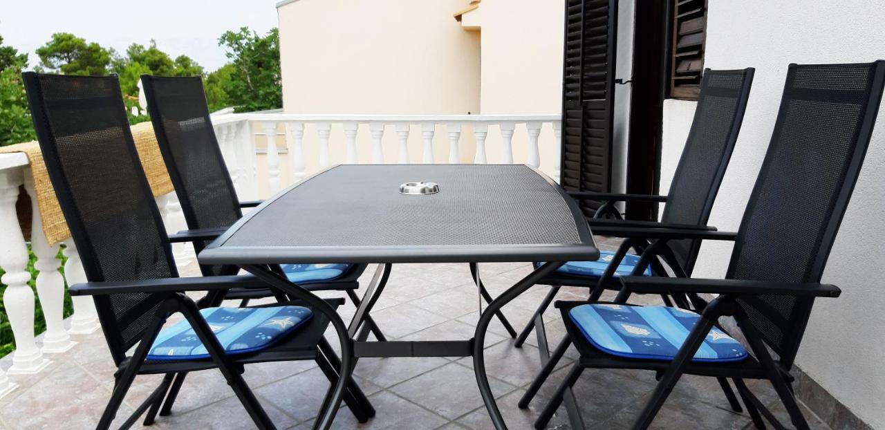 Apartments Max Vir Ngoại thất bức ảnh