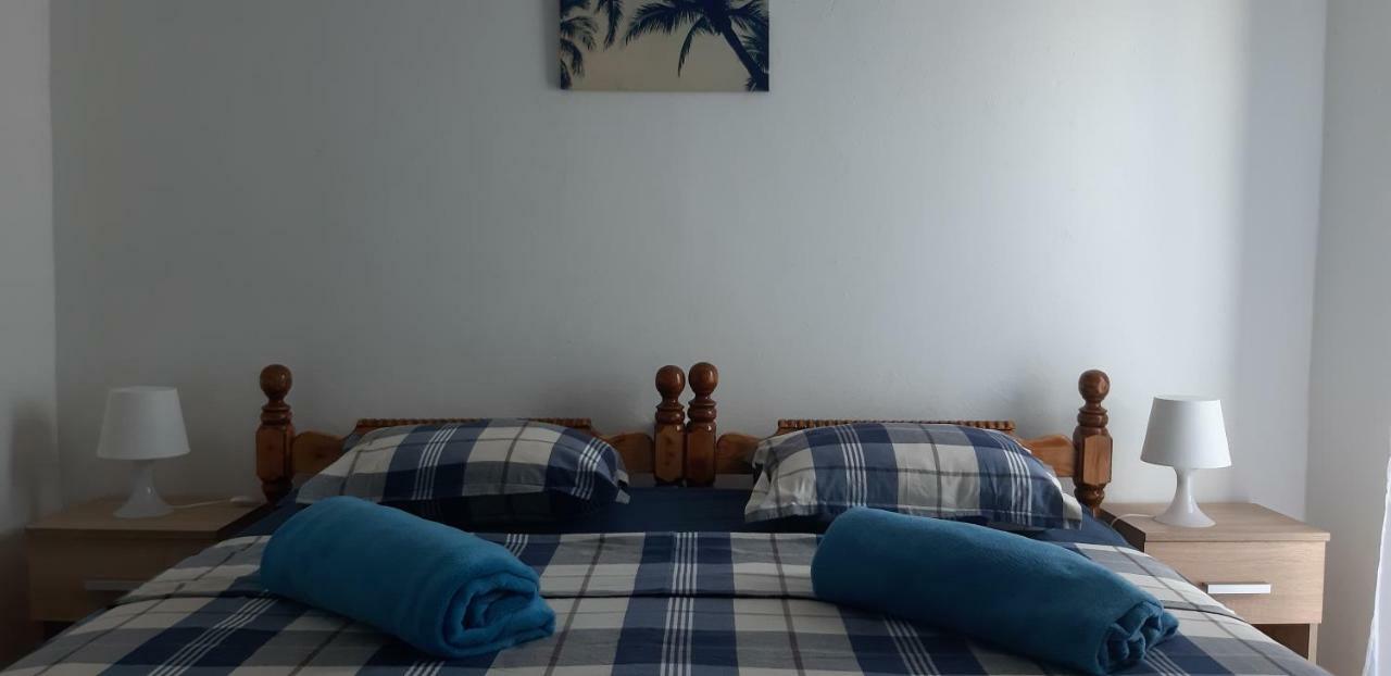 Apartments Max Vir Ngoại thất bức ảnh