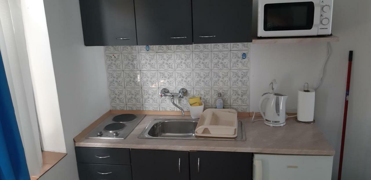 Apartments Max Vir Ngoại thất bức ảnh